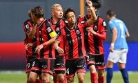 札幌が9年ぶり本拠開幕戦で最高の船出！ 横浜FC相手に5ゴール快勝で飾る《J1》