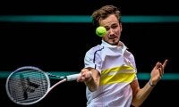 メドベージェフ、ズベレフが初戦敗退の波乱。錦織出場の「ATP500 ロッテルダム」