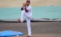楽天・涌井に投手コーチも感心しきり　なぜスライド登板せずにライブBPで調整した？