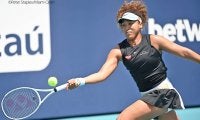 大坂なおみ、準々決勝進出！　メルテンスの強打に対応してストレート勝利 [ マイアミ・オープン]
