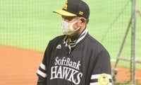 鷹・工藤監督、2戦17四死球の高橋礼評問われ10秒沈黙「うーん、そうですね…」