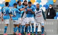 ナポリ、最下位クロトーネに大苦戦も打ち合い制してアタランタを追走《セリエA》