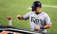 【MLB】筒香嘉智、代打で逆転の起点となるメジャー初の犠打　DeNA時代の12年以来9年ぶり