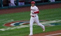 【MLB】大谷翔平、163キロ＆特大2号“リアル二刀流”を指揮官絶賛「全てをやってのけた」