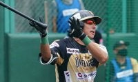 元鷹・川崎宗則、40歳も現役続行！　BC栃木が契約発表「僕と会いましょう！」