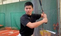 柳田やバリー・ボンズらを彷彿のフォロースルー　仙台育英進学の注目1年生スラッガー