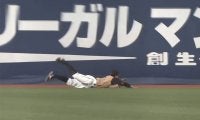 日本ハムのセンターは「浅間しかいない」　勝利に導く超美技が「タイミングバッチリ」