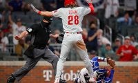 【MLB】ホームベースに「明らかに触れていない」　“疑惑の決勝点”に敵将「失望させられる」