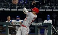 【MLB】大谷翔平、4号ソロは131m特大弾　外野手が諦める一撃に米記者「球を跡形もなくした」