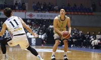 B1西地区で琉球ゴールデンキングスが優勝