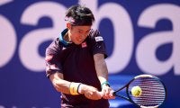 錦織圭、世界50位に苦戦もフルセットで勝利!クレーコート・シーズン初戦を勝利で飾る[バルセロナ・オープン]