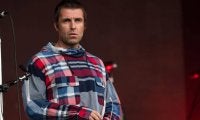 リアム・ギャラガーもESL構想を批判「禁酒中のやつが大量のアルコールを飲んでしまうほどのネタだ」