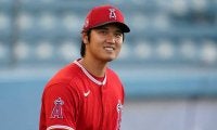 【MLB】大谷翔平、まさにお手本“90度のお辞儀”　有原への礼儀に米反響「素晴らしい選手だ」