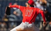 【MLB】大谷翔平、初回満塁ピンチも“魔球”スプリットで2者連続奪三振　最速157キロ