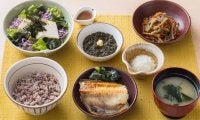 大戸屋が「マッスル定食」「ダイエット定食」発売へ。フィットネスクラブと共同開発