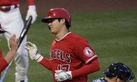 【MLB】大谷翔平、夜空を見上げて歩き出す“確信の10号弾”に米唖然「昨日投げたんだよね？」