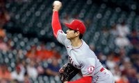 【MLB】「48キロの球速差は正気じゃない」　バット当たらない…大谷翔平の“プリティ”カーブ