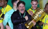 「なんとも言えない気持ち」5度目のDFBポカール制覇のドルトムント、テルジッチ監督が歓喜「表彰台に立つことは素晴らしかった」