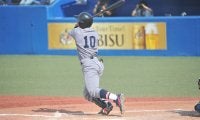 【野球】主将が打ち、エースが抑えて首位再浮上 立大①