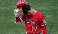 【MLB】大谷翔平、3打席連続空振り三振で打率.267　判定に不服な表情、エ軍はWヘッダー1勝1敗
