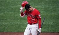 【MLB】大谷翔平が思わず首傾げる　際どいストライク判定に米ブーイング「審判に説明責任を」