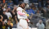【MLB】「ボルトより速い」も嘘じゃない？　わずか11秒で一塁から生還した“異次元快足”