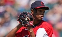 【MLB】196cmスリム右腕が8連続K　幻惑カーブ＆直球に米ファン注目「若き魔術師」「未来の星」