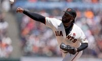 【MLB】「ボークじゃないの？」　前代未聞の“4段モーション”が「完全に馬鹿げている」