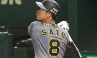 阪神・佐藤輝明、キング肉薄の14号ソロ　衝撃の1試合3発以来5試合ぶりアーチ