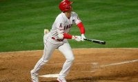 【MLB】「高ーく上がった！」　実況思わず確信も…　場内どっと沸かせた大谷翔平の大飛球