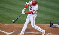 「とてつもないパワー」　大谷翔平、自己最長の特大143m弾にMLB公式も“絶句”