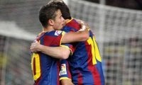 元オランダ代表アフェライ、メッシと味わったバルサでの苦労明かす「時にはもどしたり...」