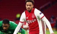 アヤックス、U-21オランダ代表DFレンシュと新契約締結!　今季2冠に貢献した注目株