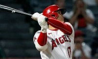 【MLB】大谷翔平、年間50発ペースに乗せる逆方向弾に米興奮「凄すぎる」「彼は投手だからね」