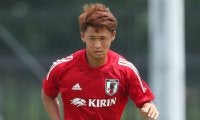 【混沌のJ2(1)】長崎「5強」へ…5連勝チームに加わった19歳左SBの高速精密クロス【戸塚啓のJ2のミカタ】