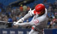 【MLB】大谷翔平、巨大看板越えの138m弾！　飛ばし過ぎ24号に米記者衝撃「マジで爆弾が爆発」