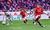 浦和、福岡戦で進化の完勝！(2)連続沈黙に加えてPK失敗「ユンカーに何が起きているのか」