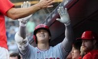 【MLB】大谷翔平がピョンと跳ねる　三塁側から撮った豪快26号に米ファン興奮「華麗な動作だ」
