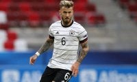 東京五輪出場のU-24ドイツ代表MFドルシュがアウグスブルクに完全移籍加入