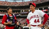 【MLB】大谷翔平とともに水原通訳の人気爆発　クールな舞台裏写真は「スナイパーみたい」