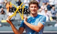 カレーニョ・ブスタ、得意のクレーコートで躍動! ATP500初タイトルに「このために一生懸命努力してきた」[ハンブルク・ヨーロピアン・オープン]