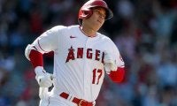 【MLB】大谷翔平、膝下ボール球を打った“34号証拠映像”に日米驚き「もう投げる球がない」