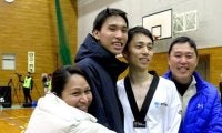 鈴木セルヒオ＆リカルド、病弱だった幼少期に理不尽な失格…両親の愛が支えたテコンドー初の兄弟出場