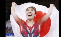 森ひかる“200円”から始まった金メダルへの物語。彼女だけの高難度技トリフィスで魅せる、トランポリン世界女王