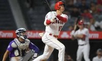 【MLB】37号の大谷翔平、普段より少し派手な“バット投げ映像”に米興奮「表情かっこいい」