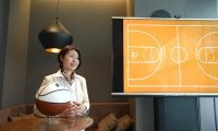 NCAAファイナルフォートーク - バスケの熱狂から差別のない社会を作りだせ