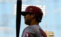 【MLB】大谷翔平が「どれだけデカいのか分かる」　ゲレーロJr.との“至近距離”2ショット