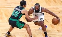 NBAがルール変更を発表…故意な接触や進路変更はオフェンスファウルになる場合も