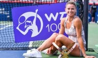 SNSでも人気のセクシー美人選手、キャリア最大のタイトル獲得に涙［WTA1000 モントリオール］