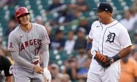【MLB】大谷翔平にイタズラする三冠王　“犯行の瞬間”に米注目「何やら楽しそう」「大好き」